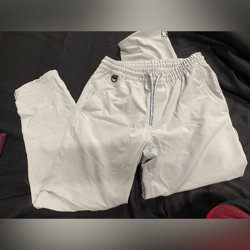 sage green men’s convertible pants